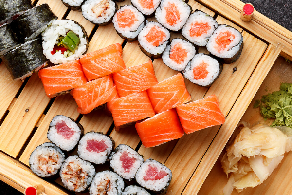 日本葡萄酒和刺身、壽司、魚類料理、天婦羅等日式料理相當契合