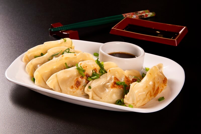 Easy Japanese Gyoza Recipe (Japanese Dumpling)